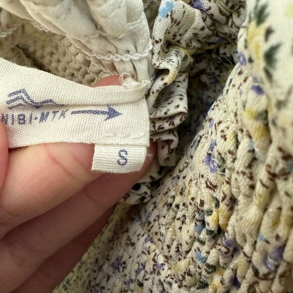 Nibi MTK Blouse Stretch Crop Puff Sleeve Top Cream Micro Floral Womens sz Small - Picture 4 of 7